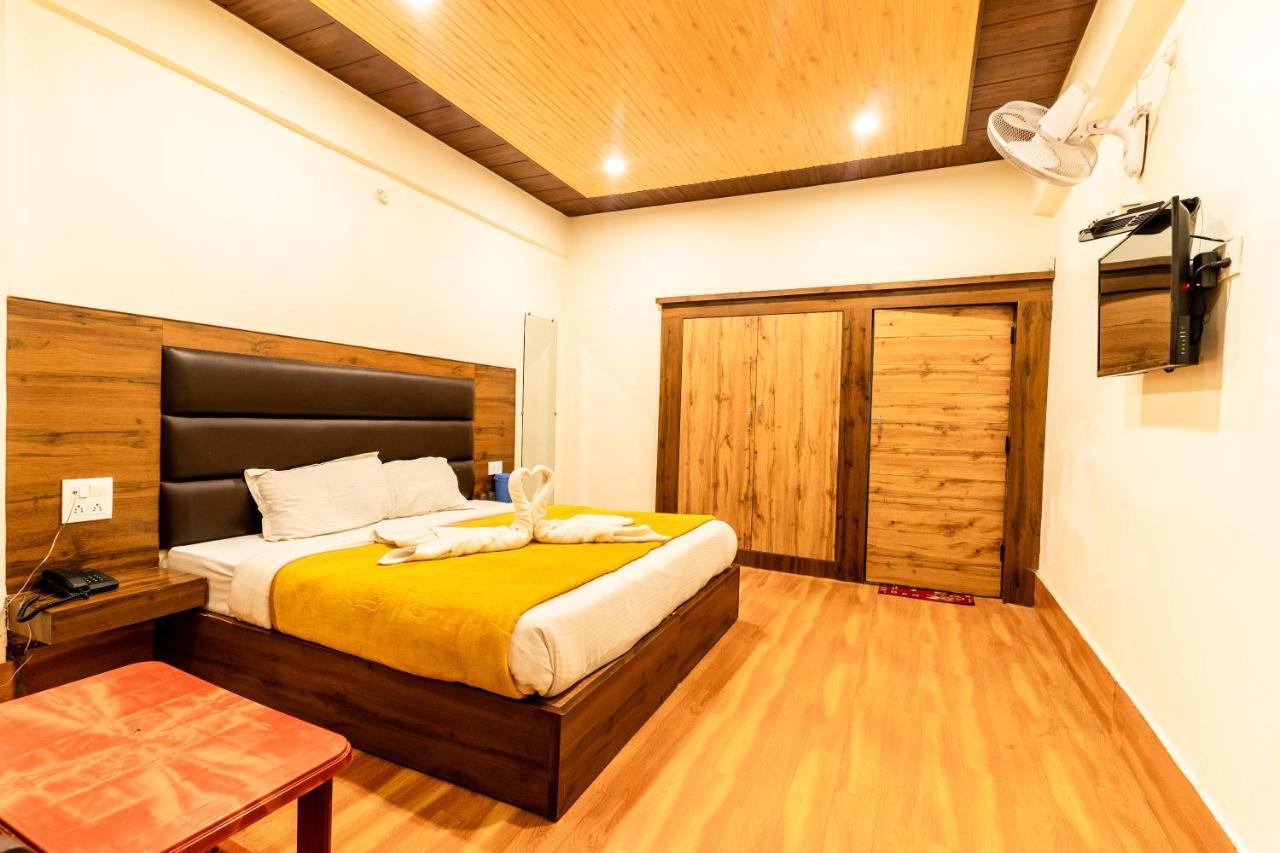 Hotel Woodland Nainital Εξωτερικό φωτογραφία
