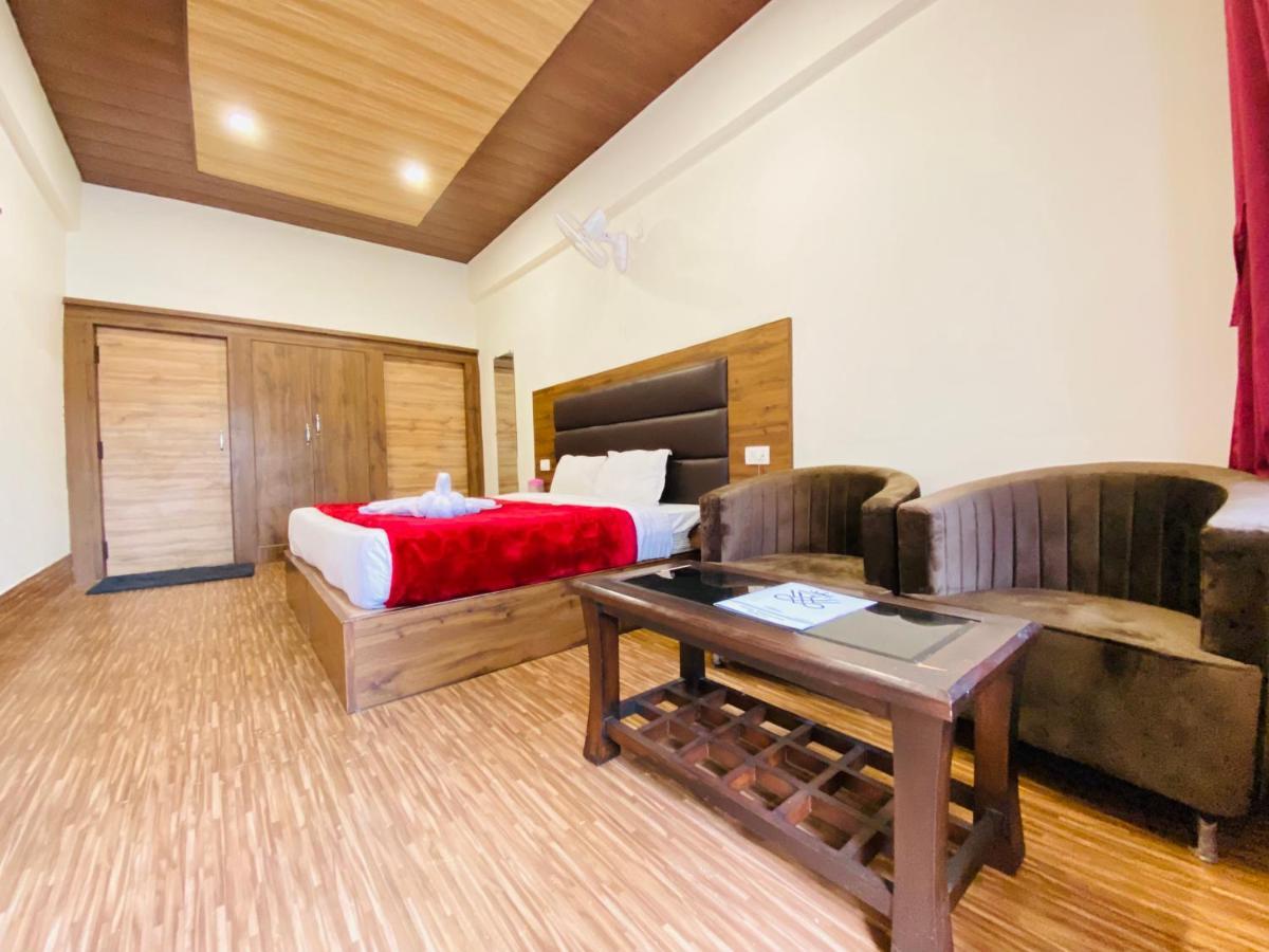 Hotel Woodland Nainital Εξωτερικό φωτογραφία