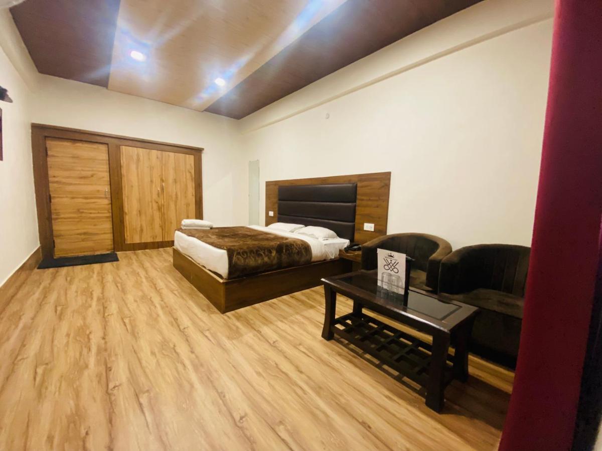 Hotel Woodland Nainital Εξωτερικό φωτογραφία